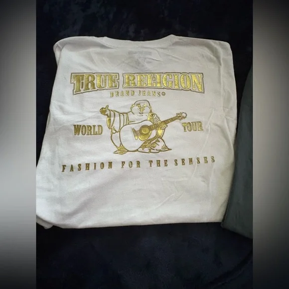 True Religion TShirt Bundle💎 - Picture 3 of 4